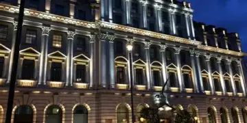 The Hidden Choreography of Hotel Excellence