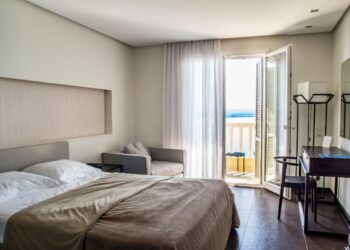 The Signature Suite: Guests Always Choose This Room